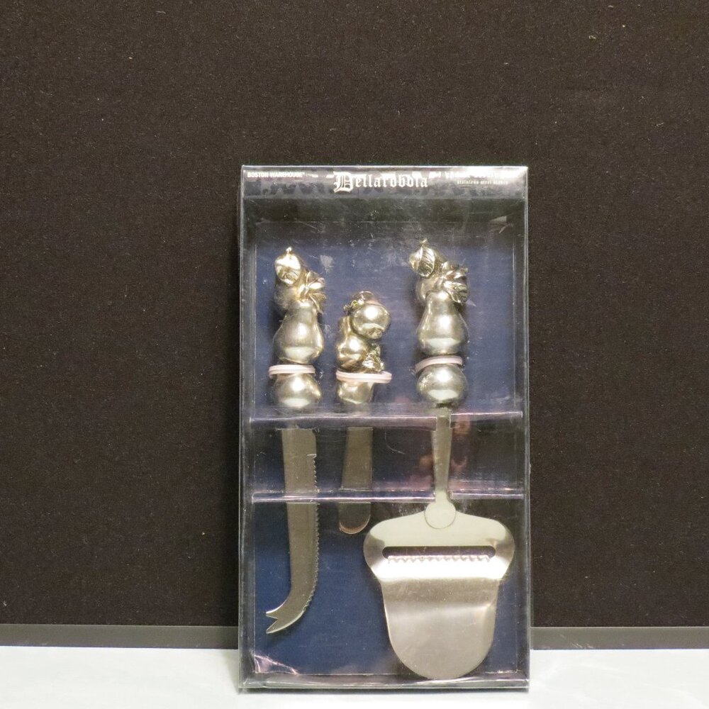 Vintage Boston Warehouse Dellarobia 3Pc Cheese Serving Set Stainless Fruit Theme